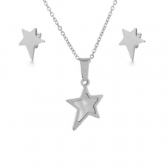 joyeria conjunto de collar y aretes en acero quirurgico color plata forma de estrella precio mayoreo XXXS-0201